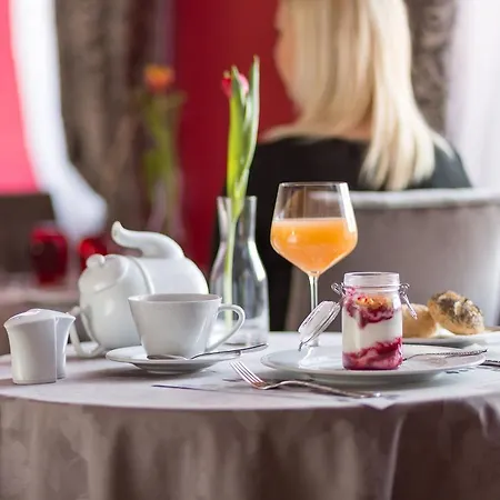 Talaria Resort&spa Trojanów